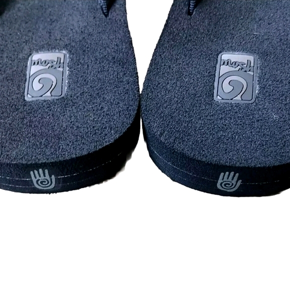 Teva Sandals Olowahu Thong Straps Flats 6840 Black slip ons women's size 10 - Picture 3 of 11